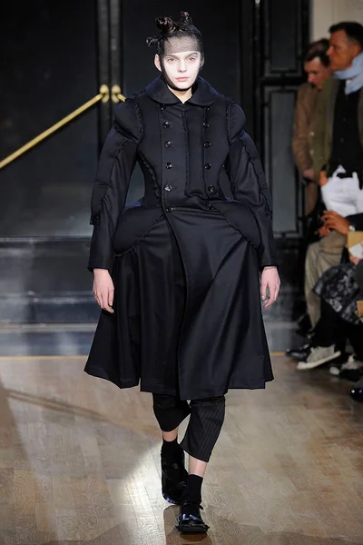 Look 2